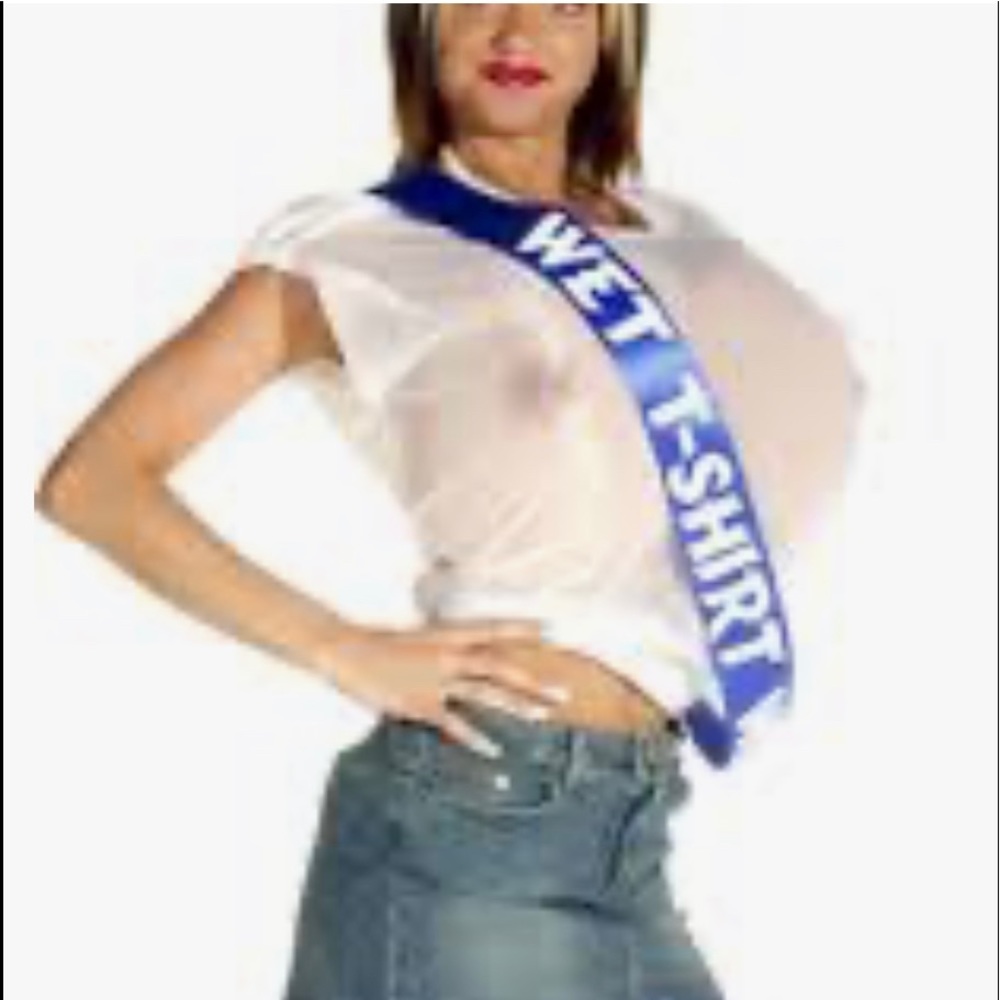Wet T-shirt winner Halloween costume
